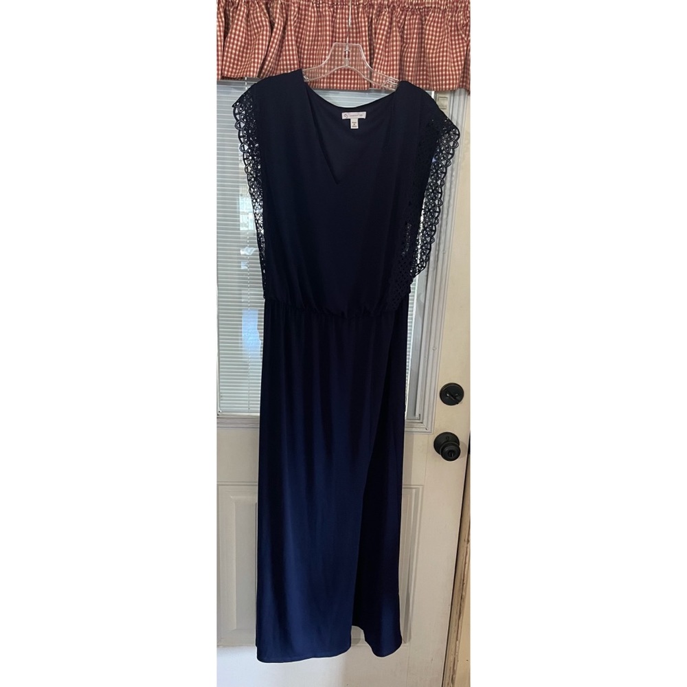 Navy Maxi dress!